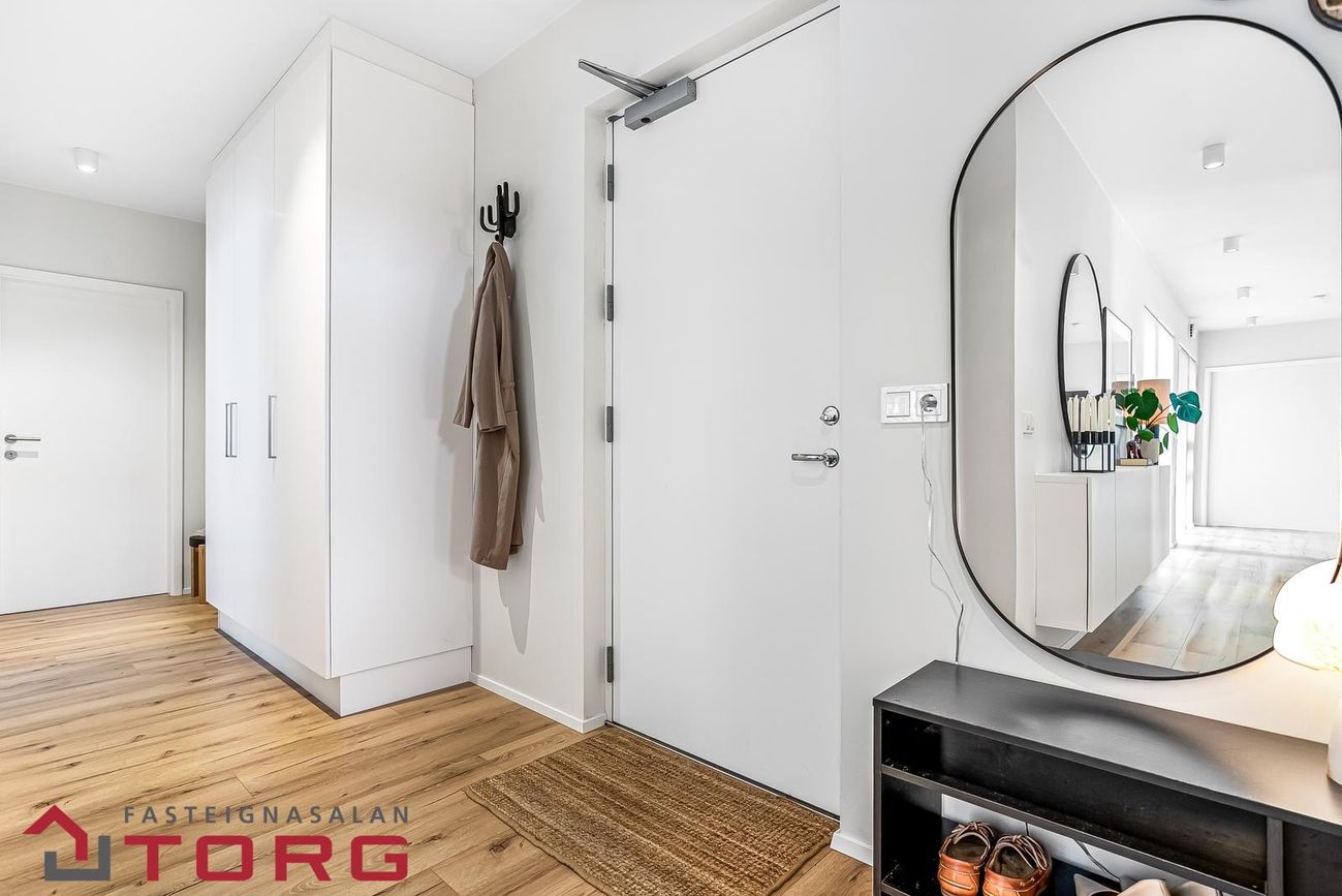 Áshamar 52 - 0307, 221 Hafnarfjörður