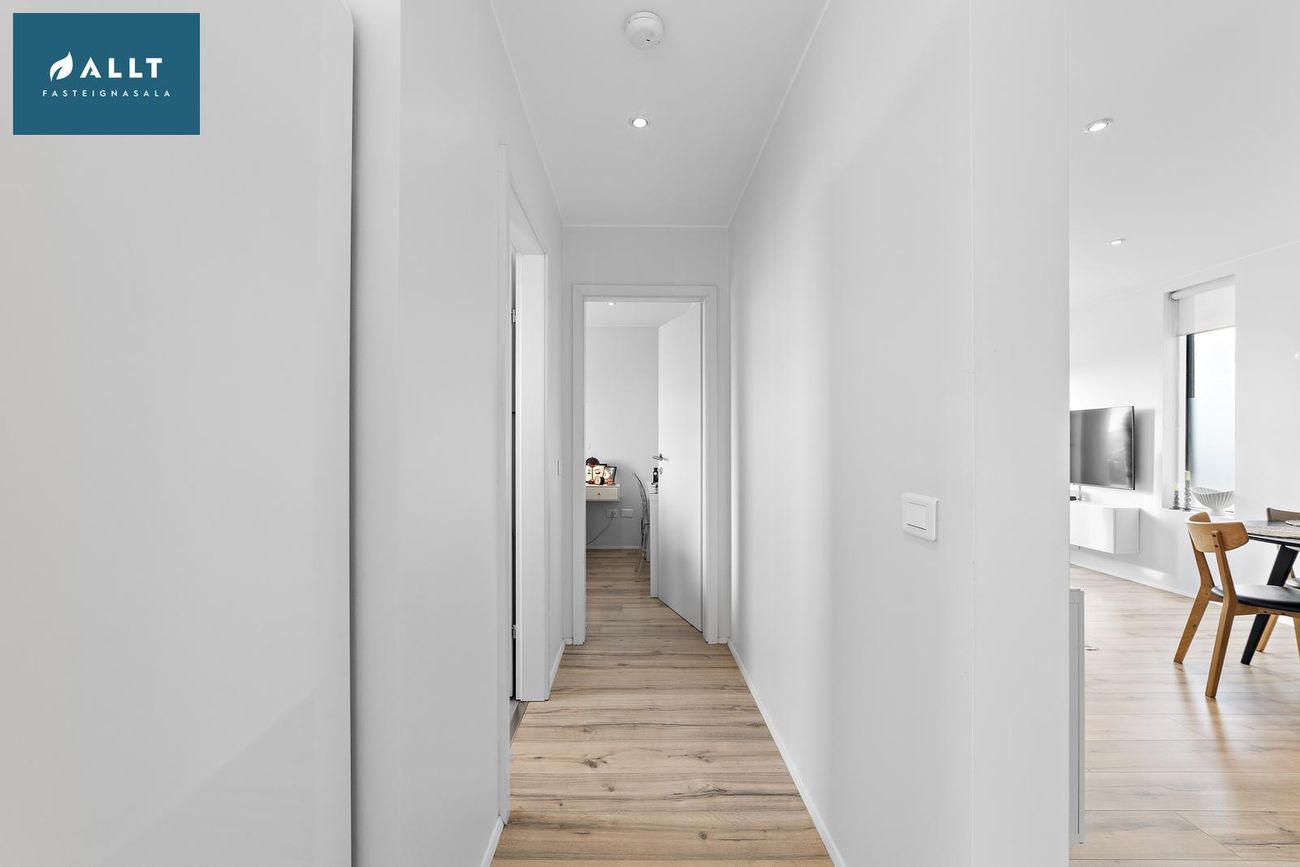 Háteigur 12, 230 Reykjanesbær