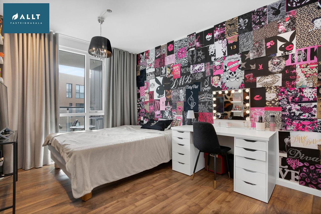 Grensásvegur 1B, 108 Reykjavík