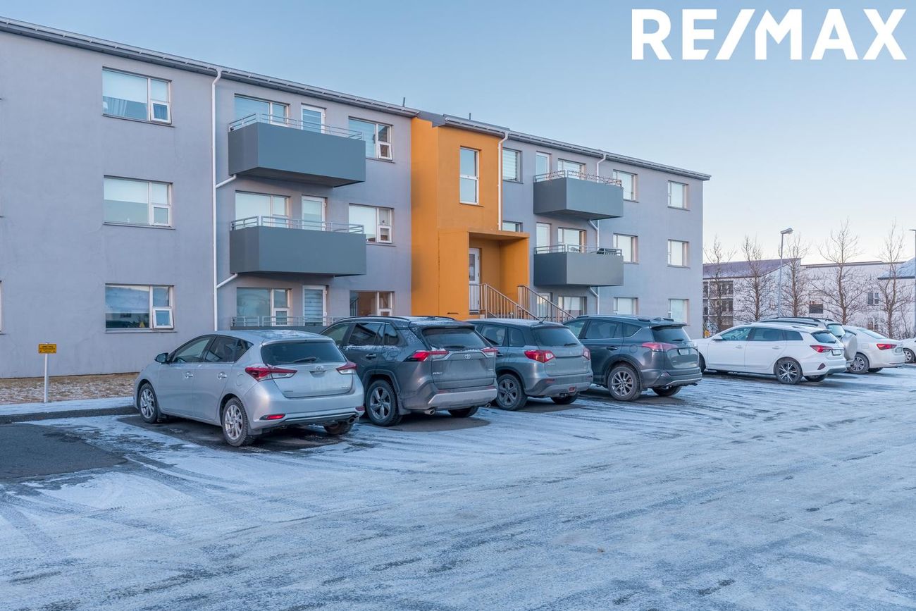 Bogabraut 953 - 0207, 262 Reykjanesbær