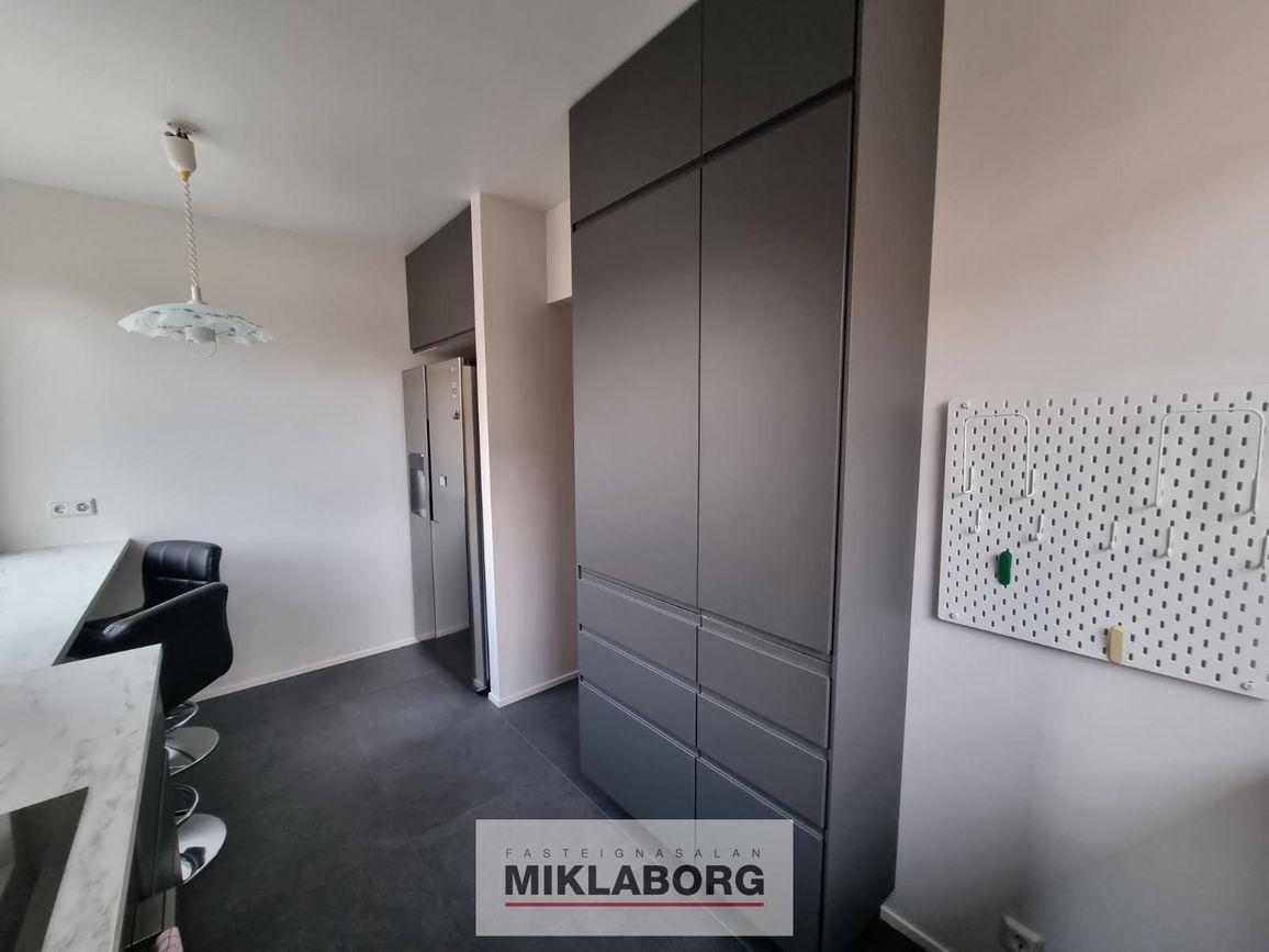 Melbær 21 - 0101, 110 Reykjavík