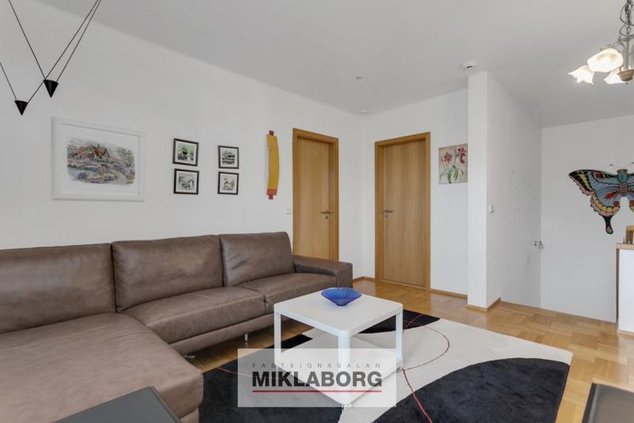 Melbær 21 - 0101, 110 Reykjavík