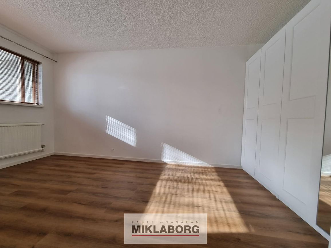 Melbær 21 - 0101, 110 Reykjavík