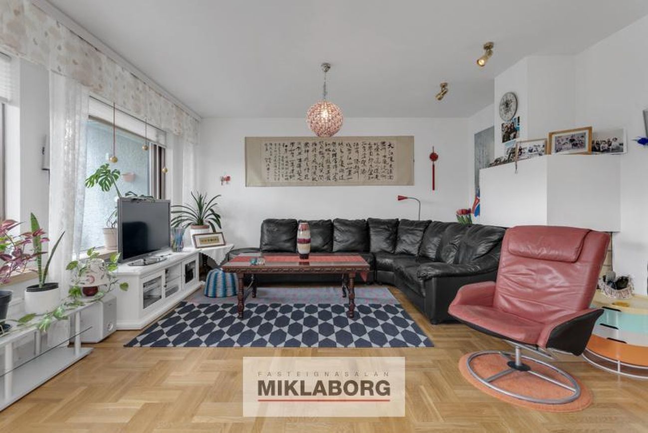 Melbær 21 - 0101, 110 Reykjavík