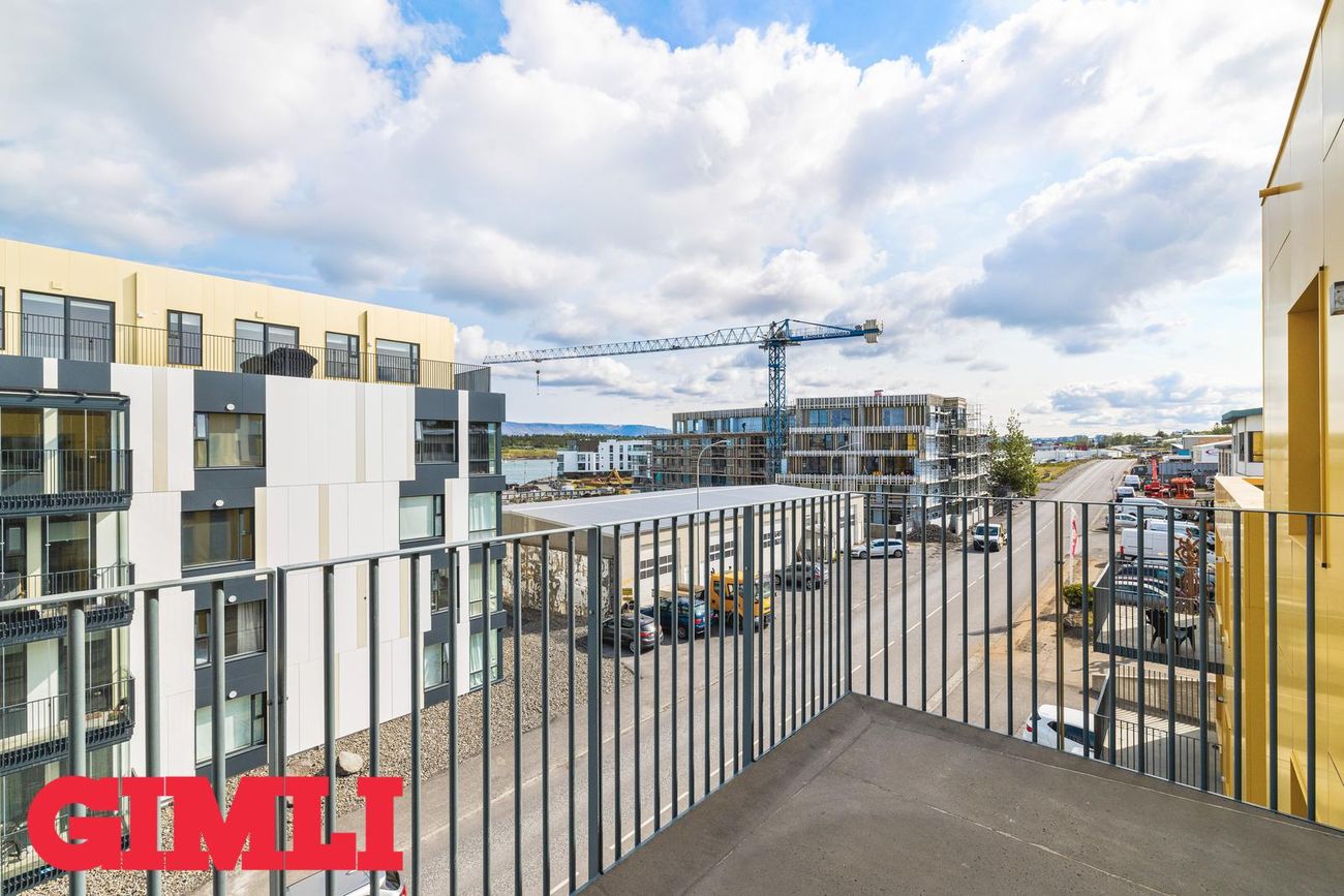 Hafnarbraut 12B, 200 Kópavogur