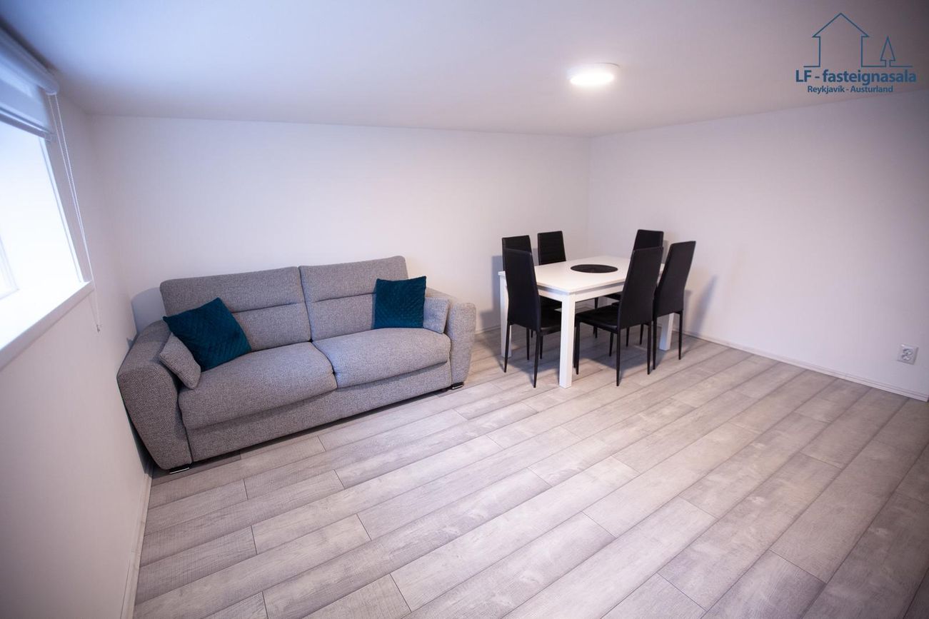 Fálkagata 22, 107 Reykjavík