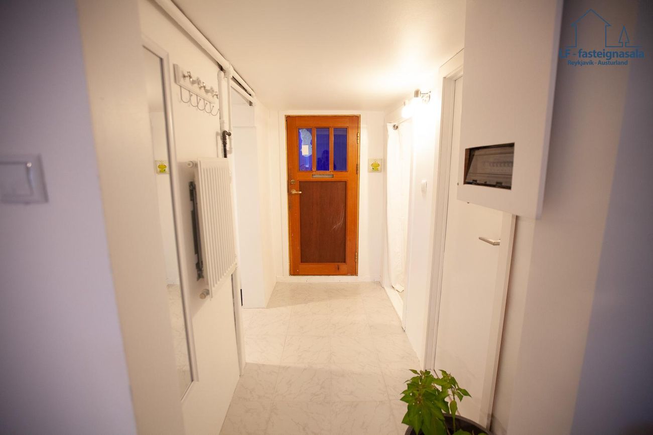 Fálkagata 22, 107 Reykjavík