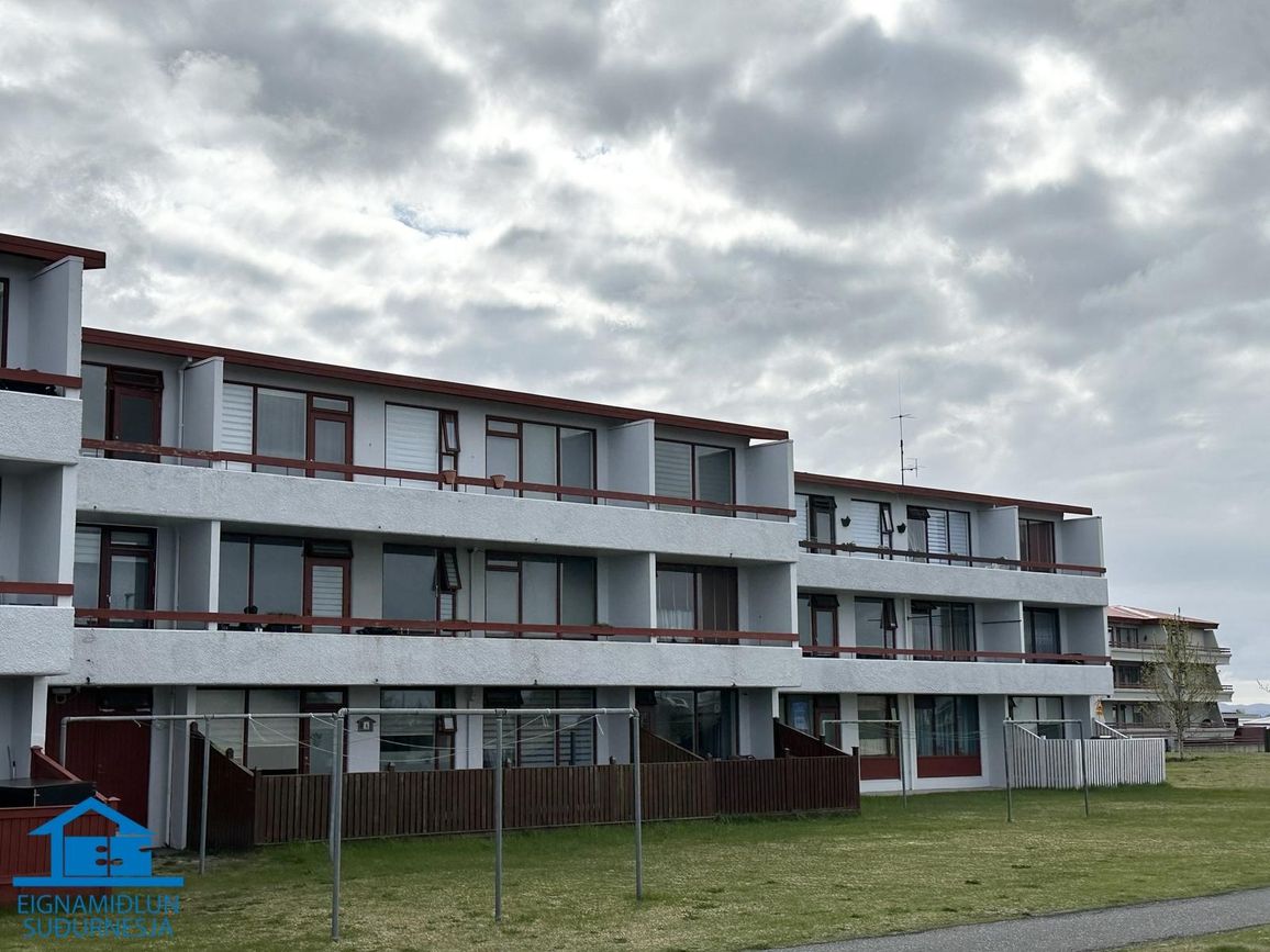 Heiðarból 4, 230 Reykjanesbær