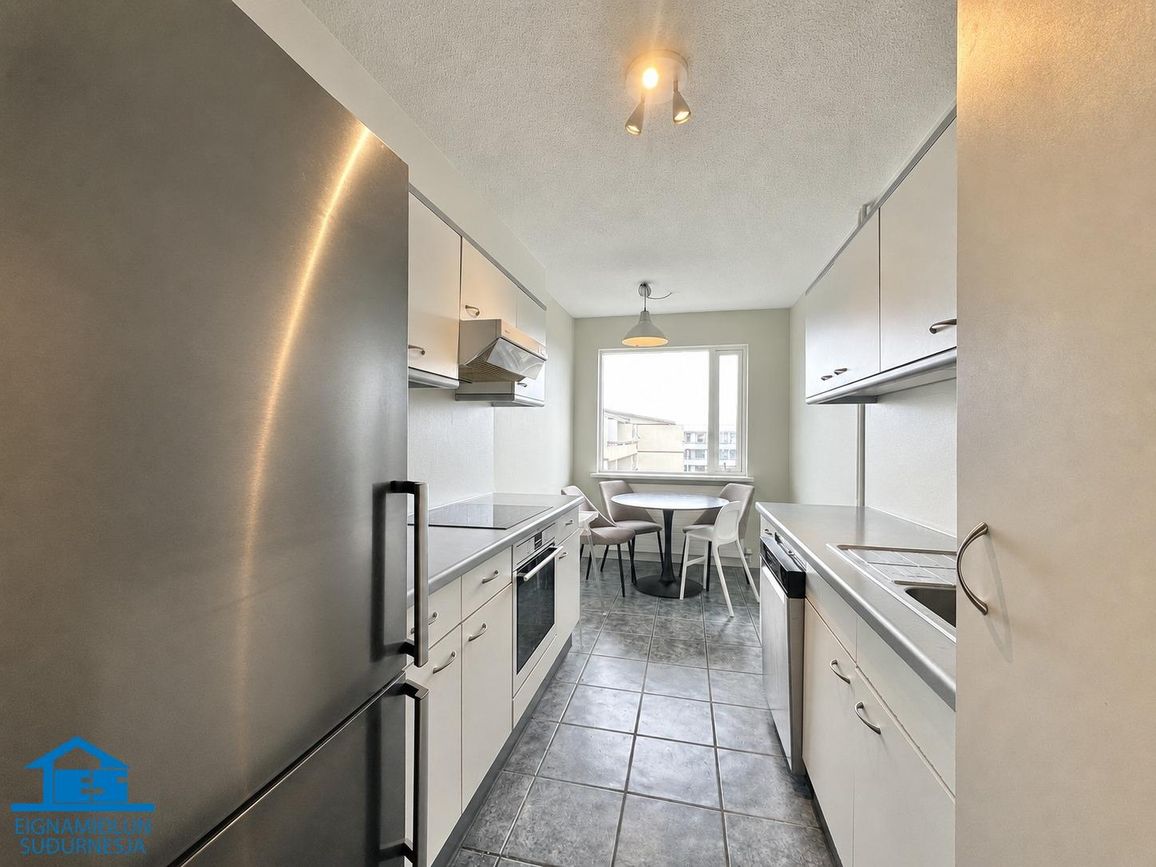 Heiðarból 4, 230 Reykjanesbær