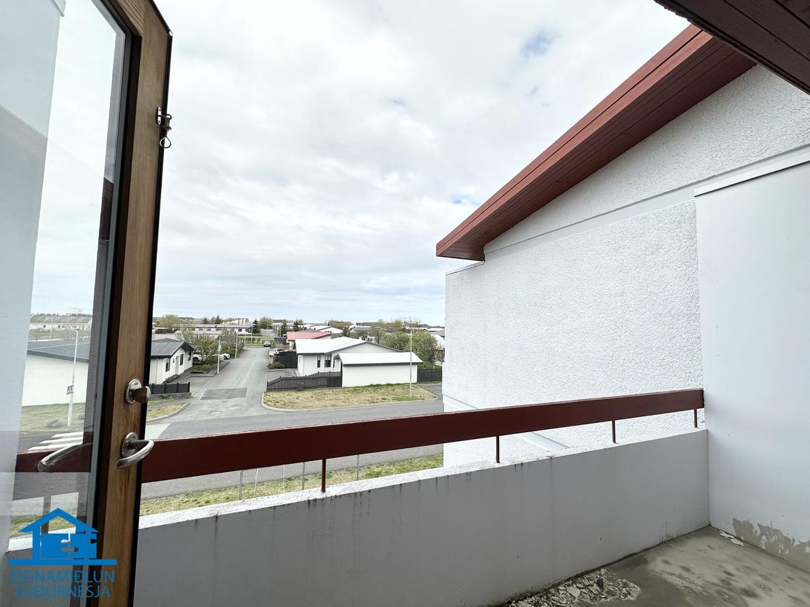 Heiðarból 4, 230 Reykjanesbær