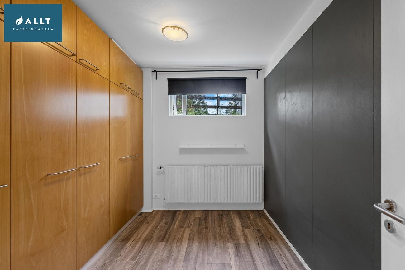 Dalsel 12, 109 Reykjavík