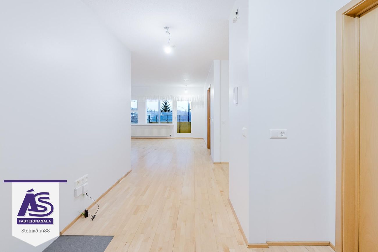 Sólvangsvegur 1 - 0402, 220 Hafnarfjörður