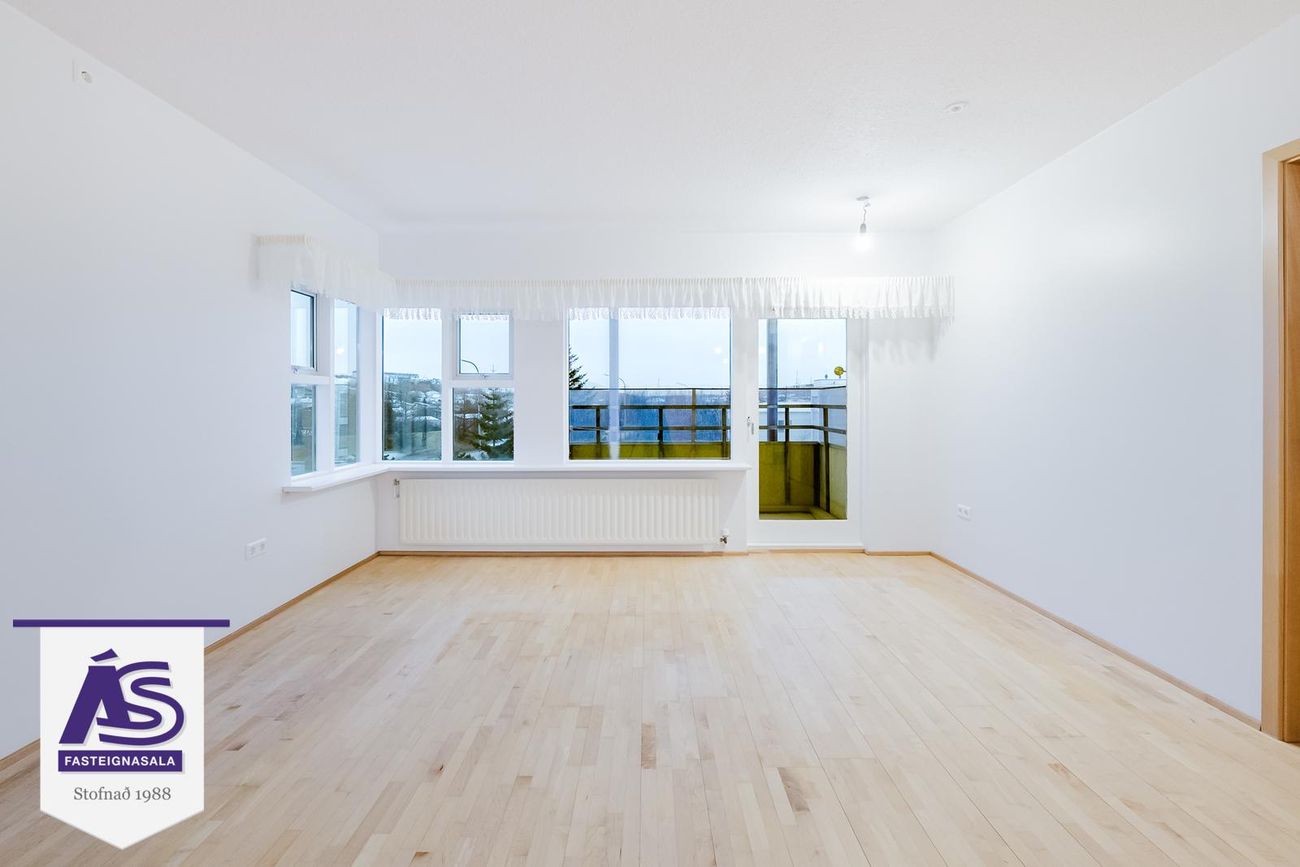 Sólvangsvegur 1 - 0402, 220 Hafnarfjörður