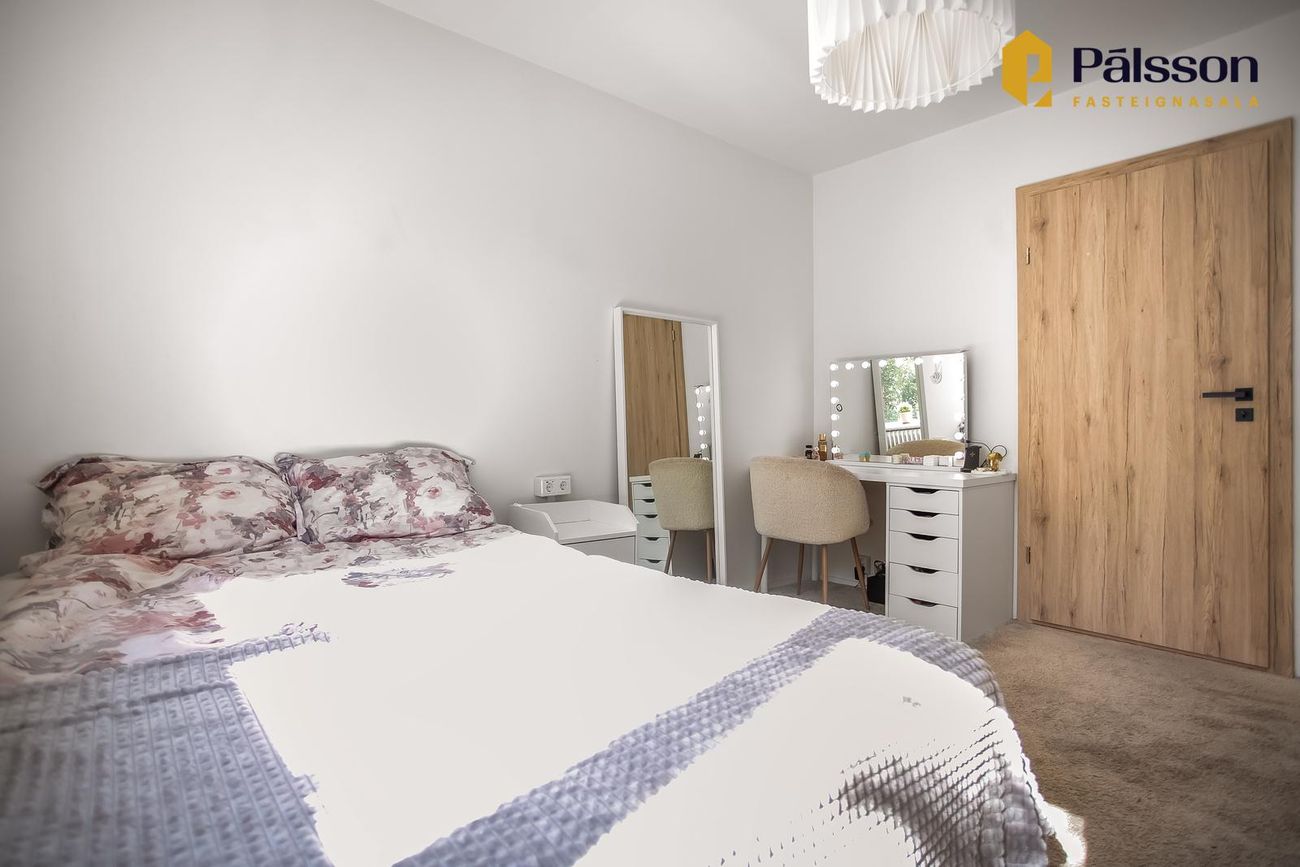 Rauðalækur 69, 105 Reykjavík