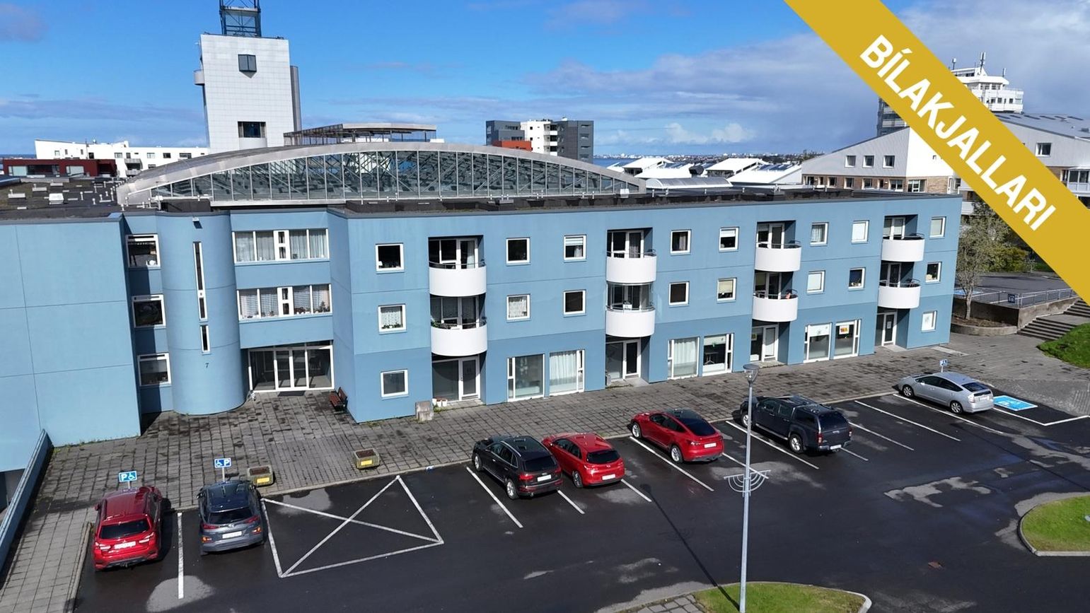 Garðatorg 7, 210 Garðabær