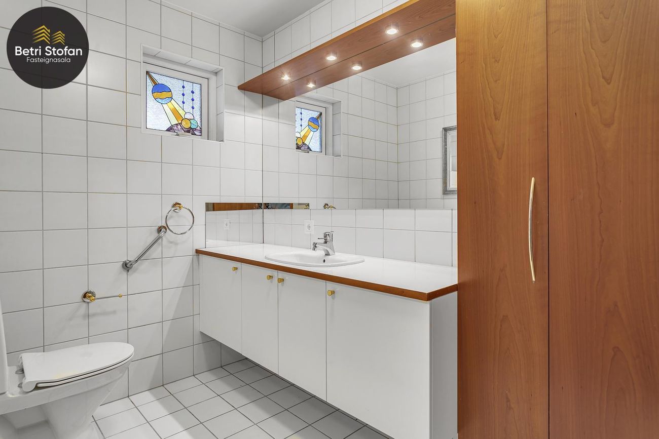 Garðatorg 7, 210 Garðabær