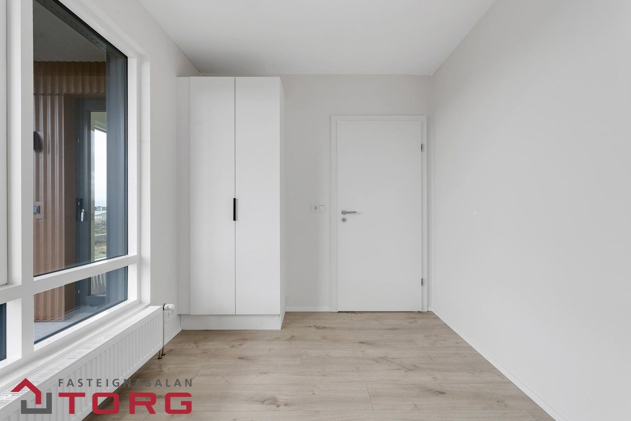 Áshamar 22 - 0202, 221 Hafnarfjörður