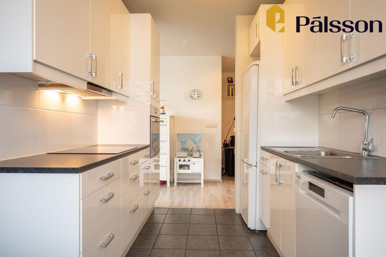 Frostafold 6, 112 Reykjavík