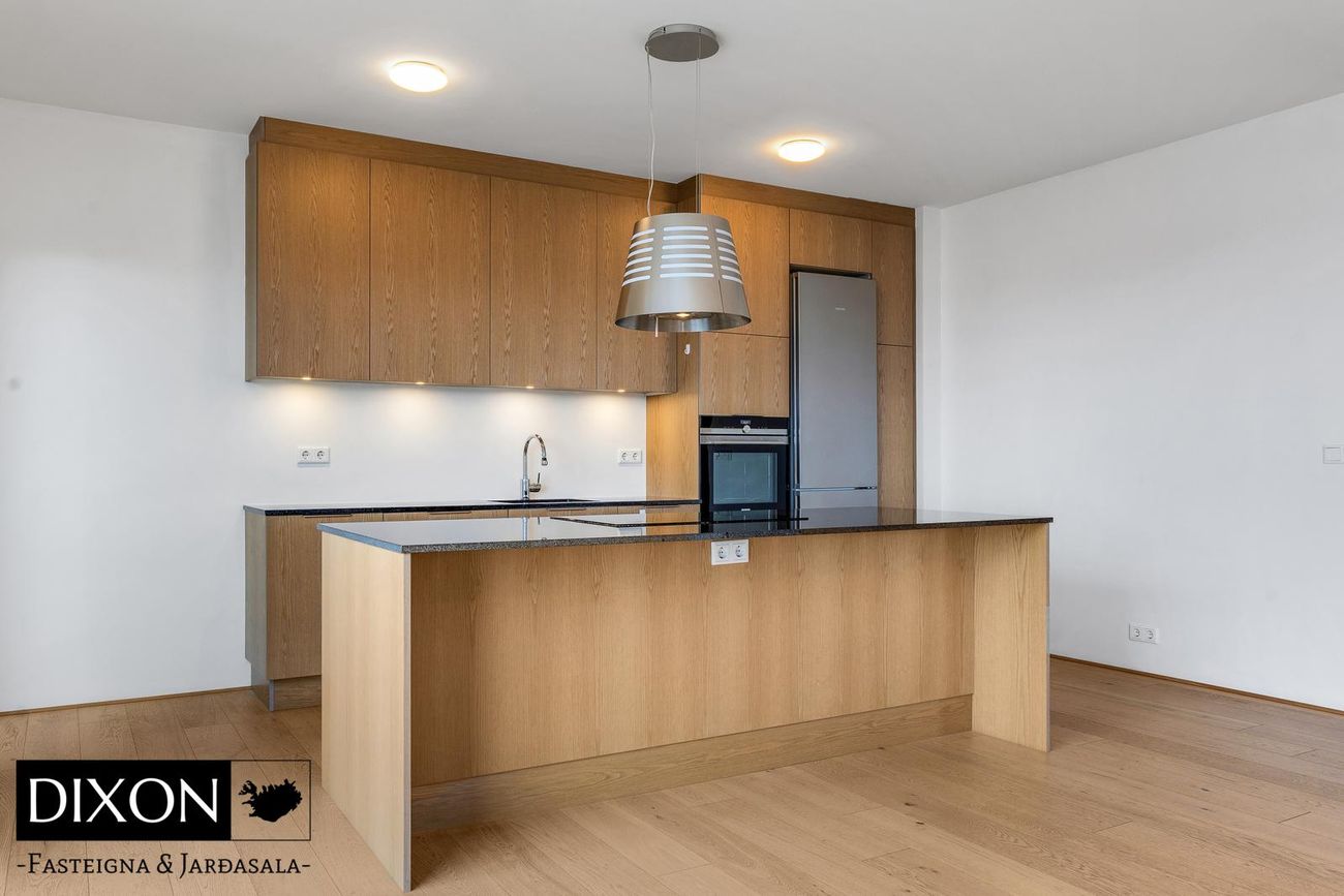 Garðatorg 2B - 0205, 210 Garðabær