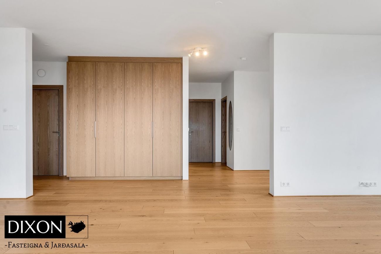 Garðatorg 2B - 0205, 210 Garðabær