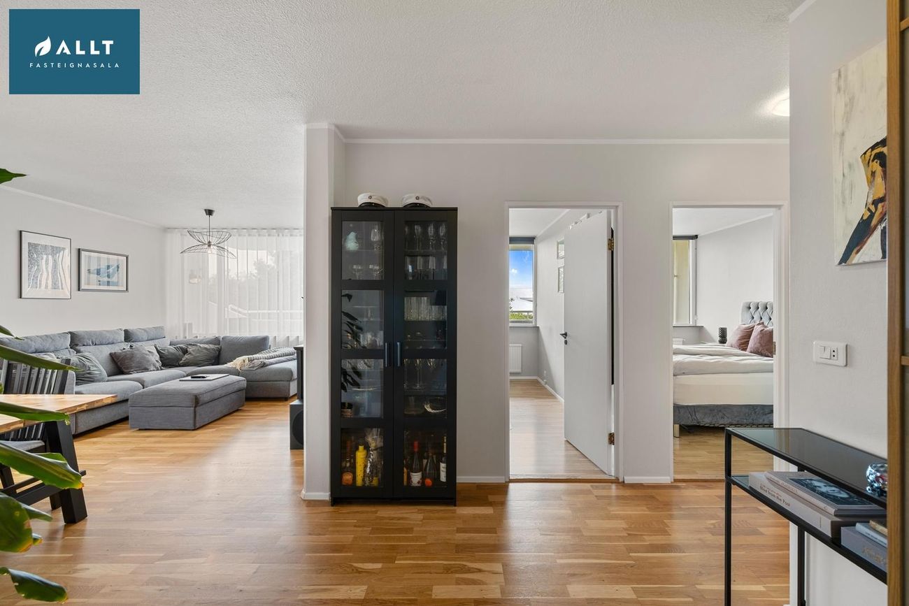 Ástún 10, 200 Kópavogur