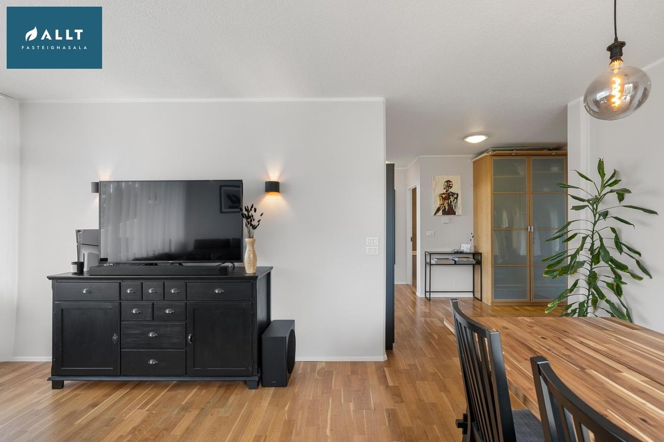 Ástún 10, 200 Kópavogur