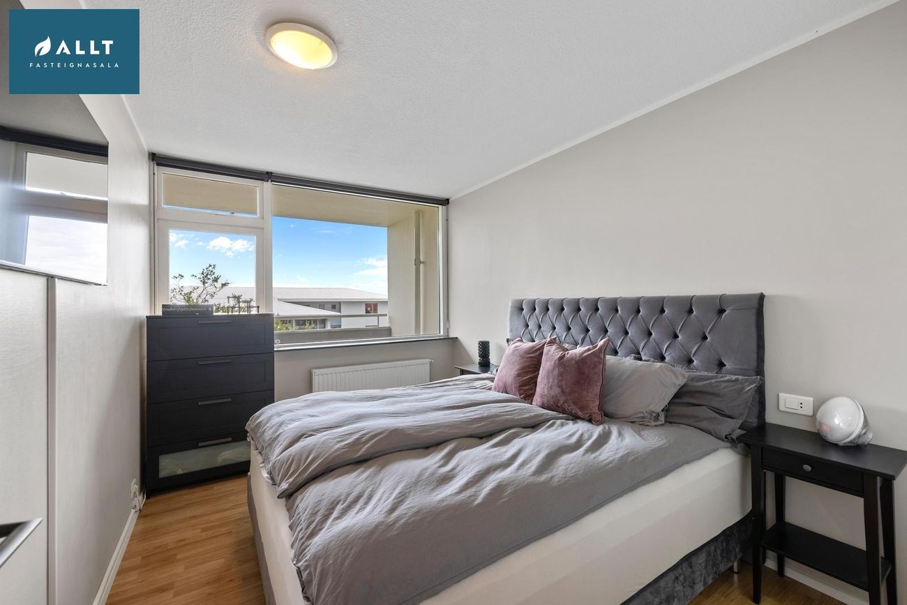 Ástún 10, 200 Kópavogur