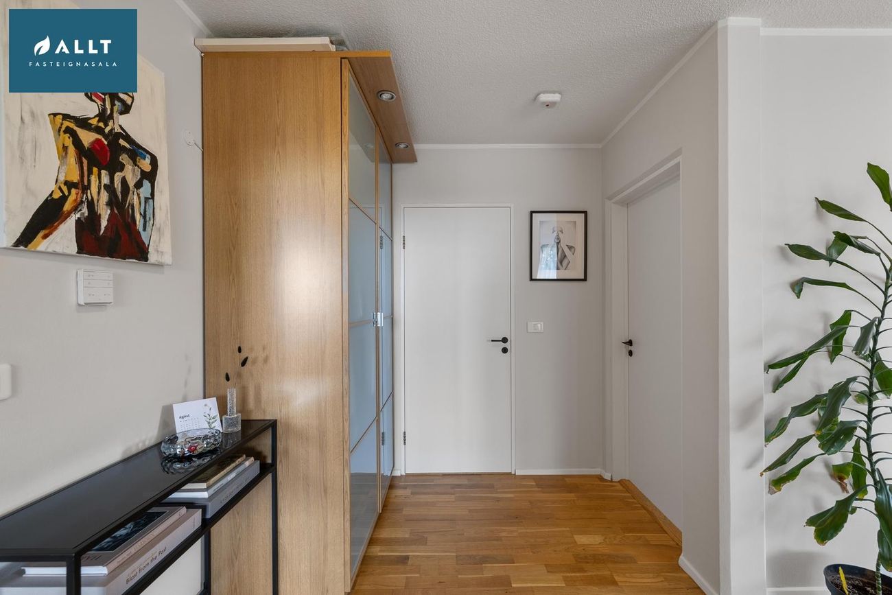 Ástún 10, 200 Kópavogur