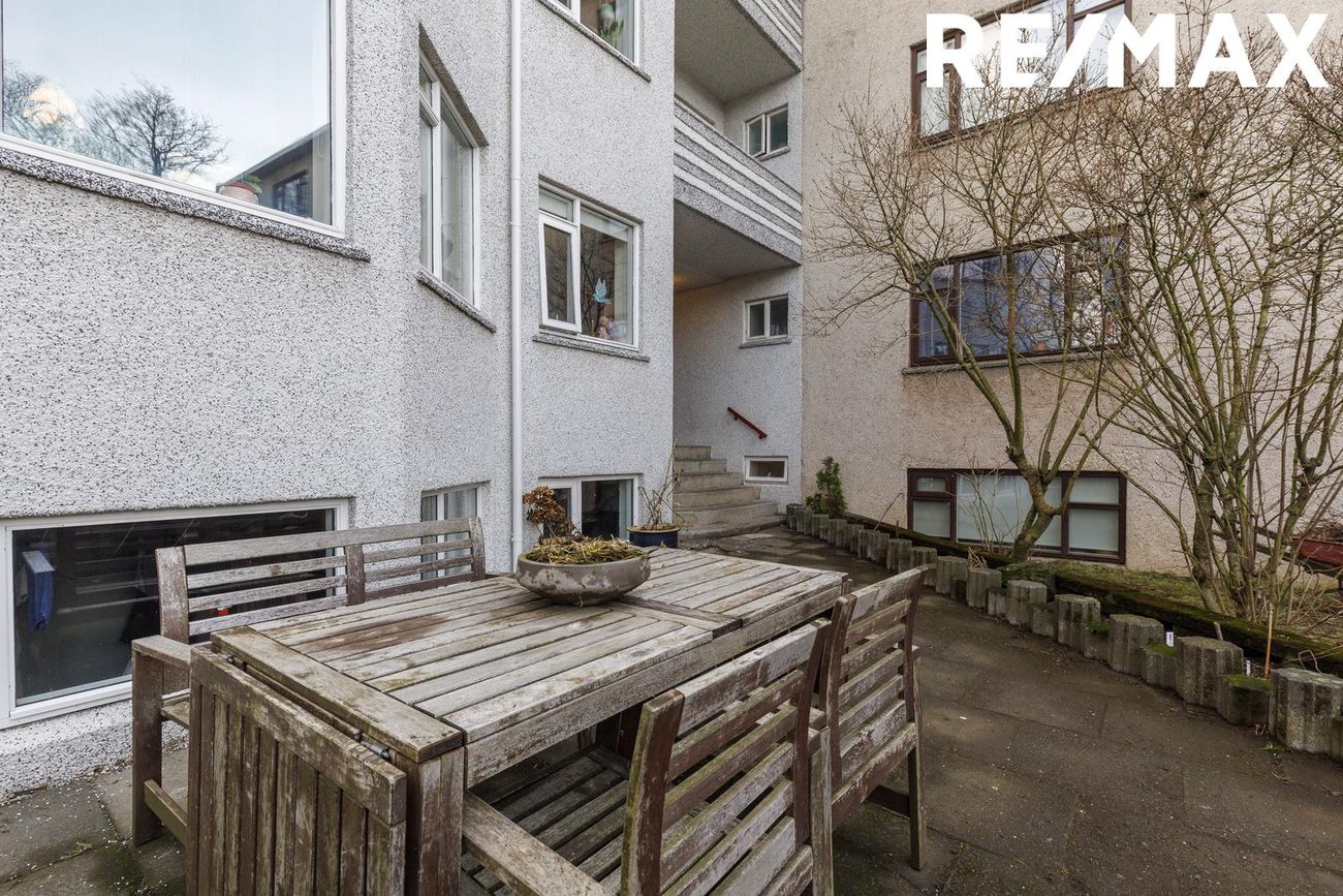 Brávallagata 18, 101 Reykjavík