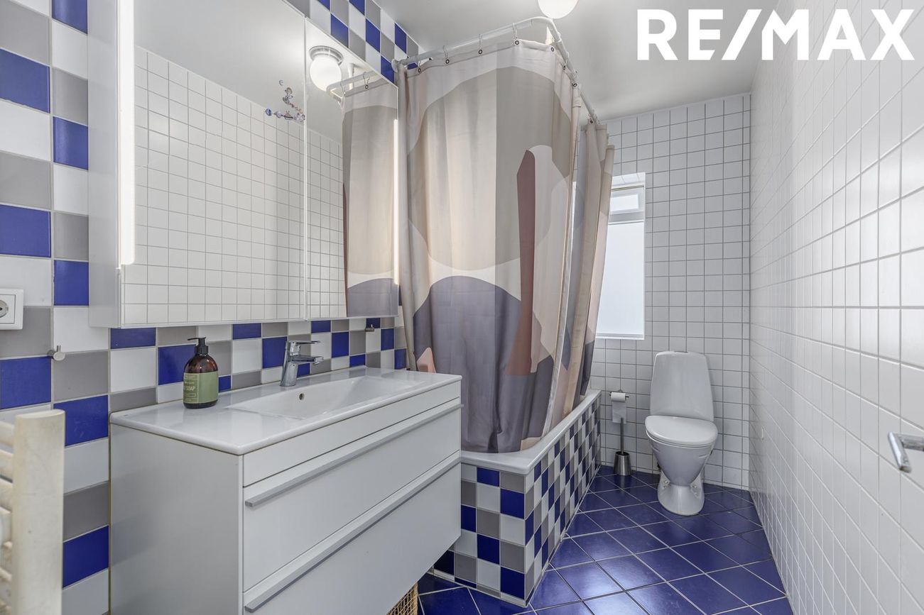Brávallagata 18, 101 Reykjavík