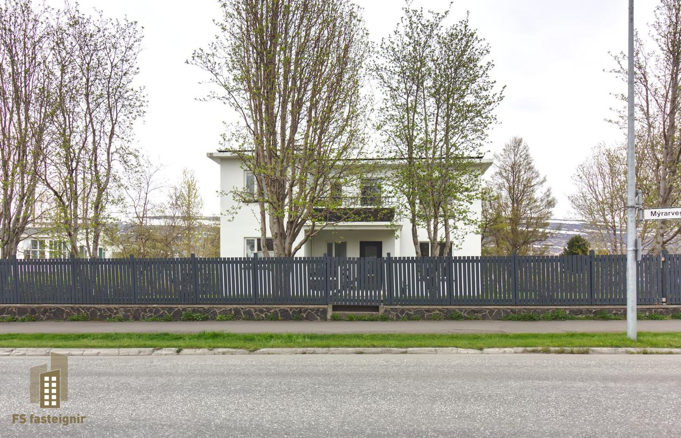 Álfabyggð 24, 600 Akureyri