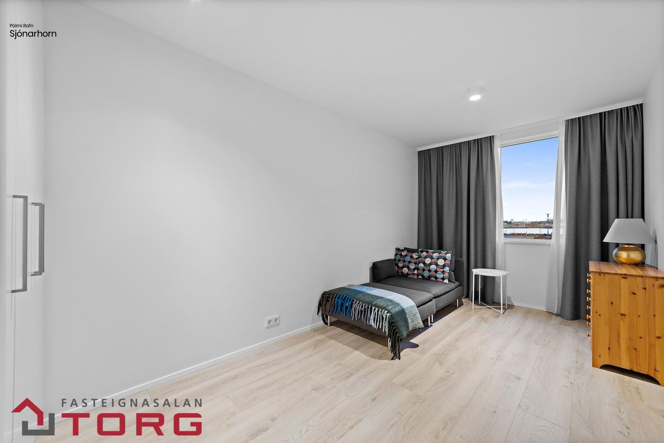 Naustavör 9 - 0105, 200 Kópavogur