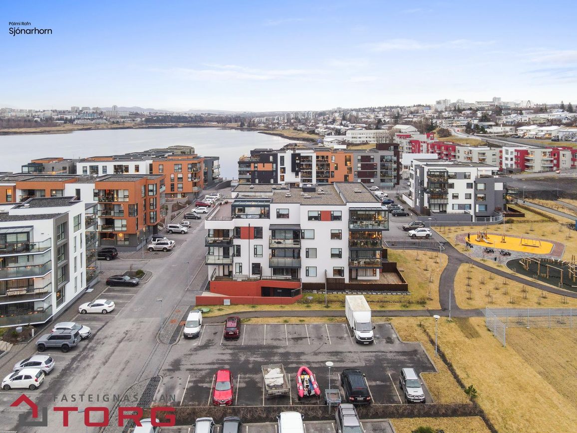 Naustavör 9 - 0105, 200 Kópavogur