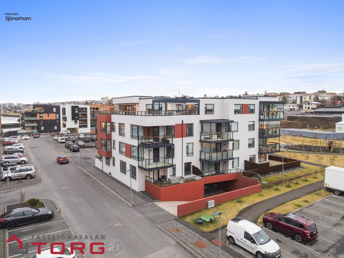 Naustavör 9 - 0105, 200 Kópavogur