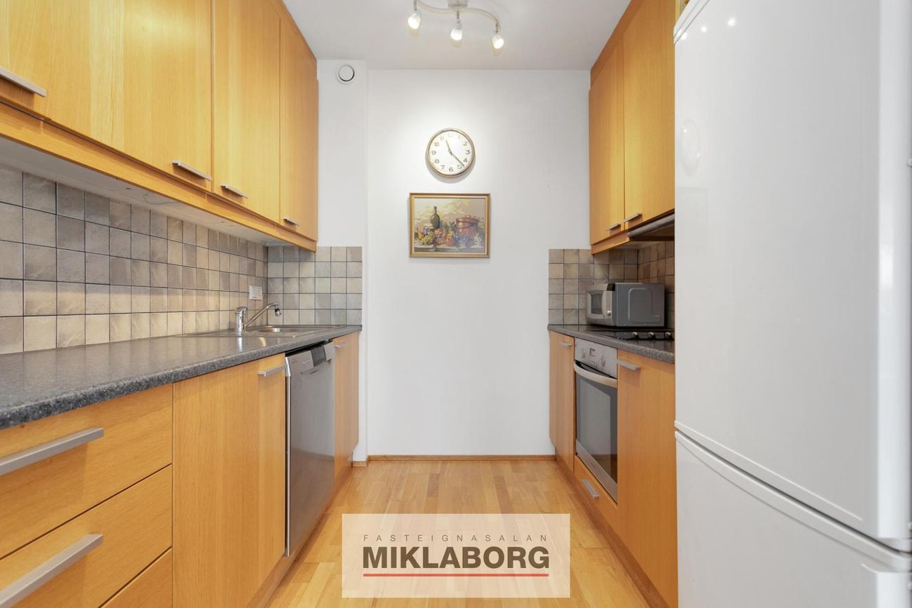 Perlukór 1A, 203 Kópavogur