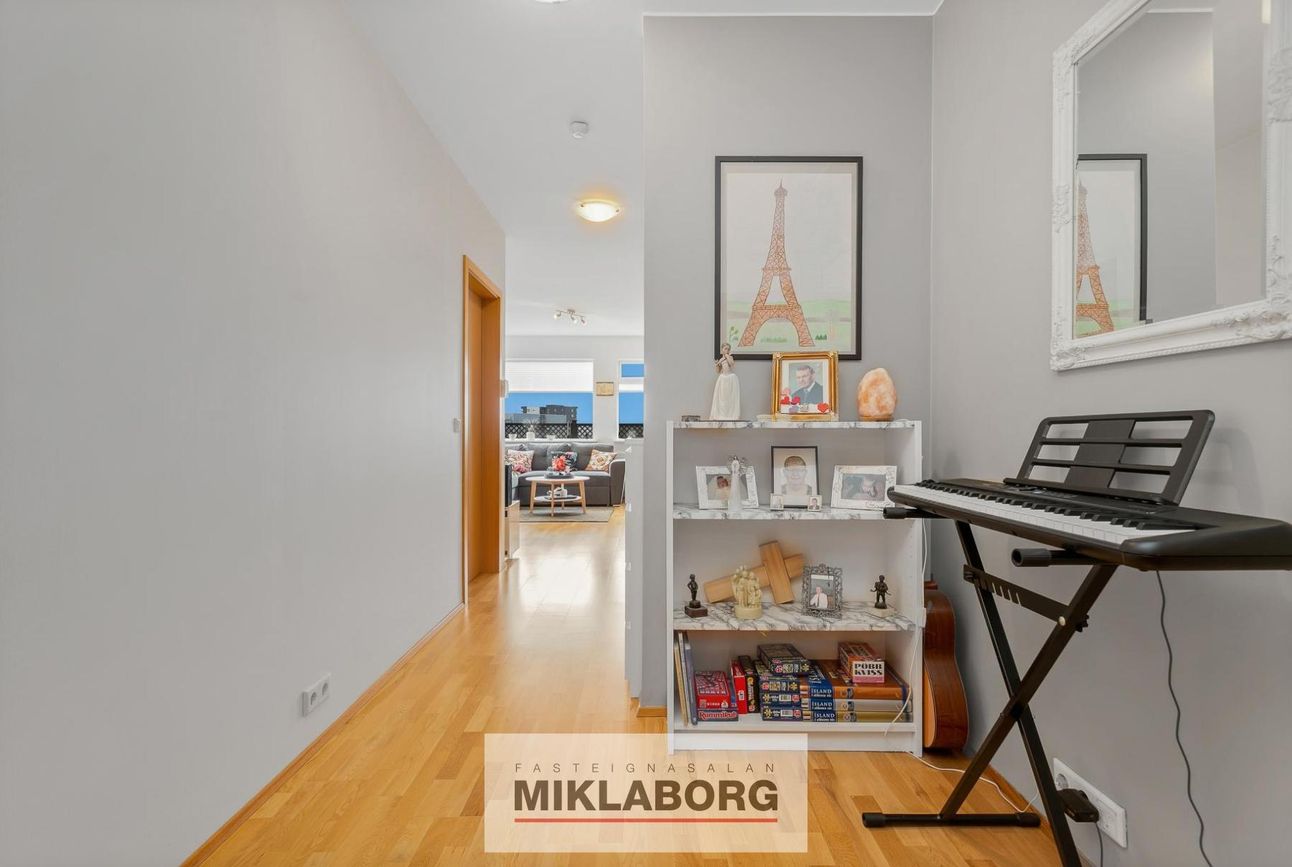 Perlukór 1A, 203 Kópavogur