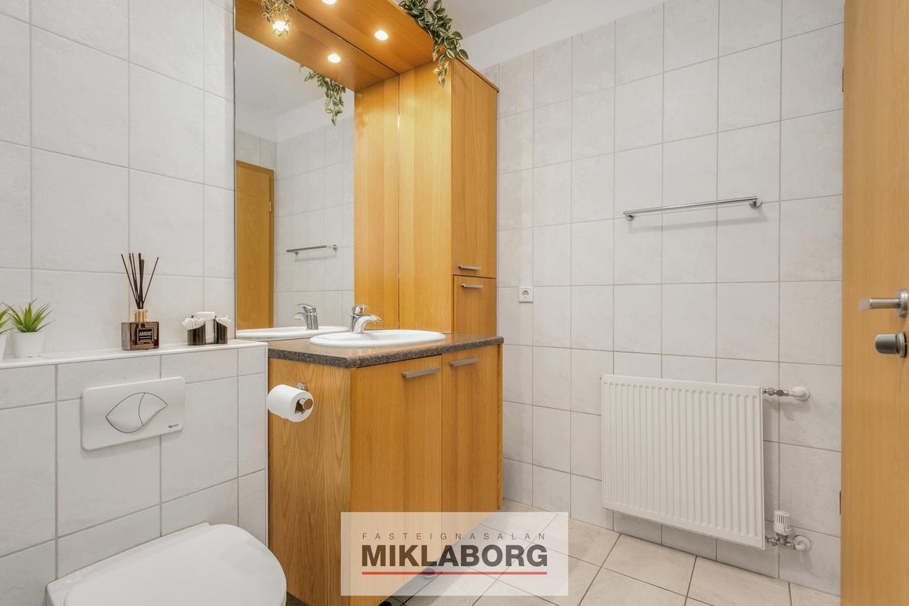 Perlukór 1A, 203 Kópavogur