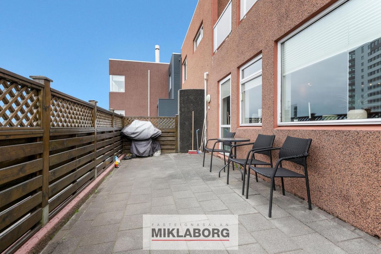 Perlukór 1A, 203 Kópavogur