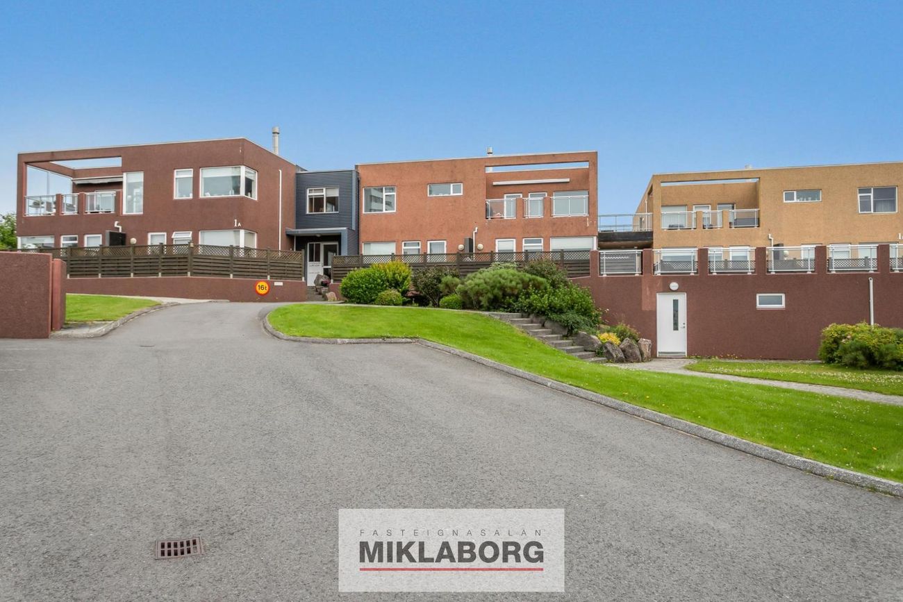 Perlukór 1A, 203 Kópavogur