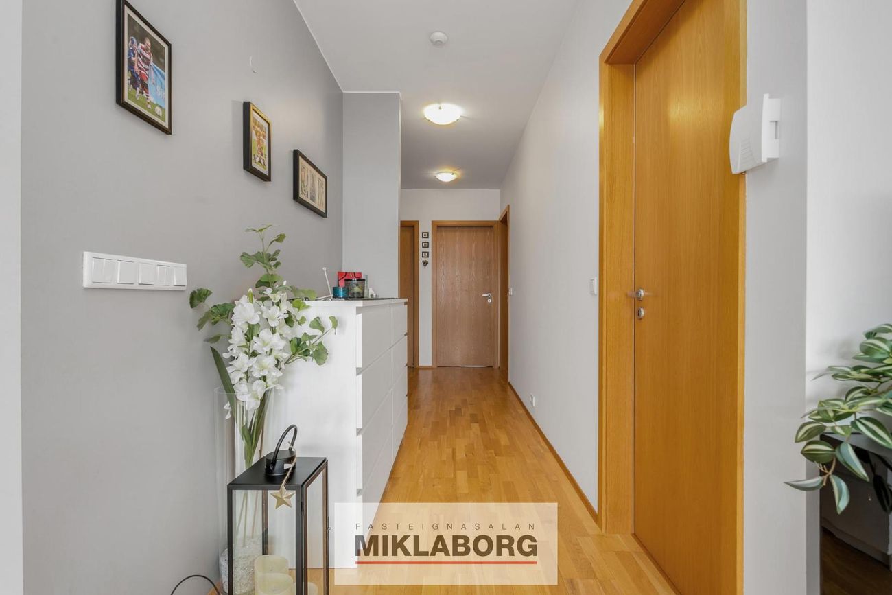 Perlukór 1A, 203 Kópavogur