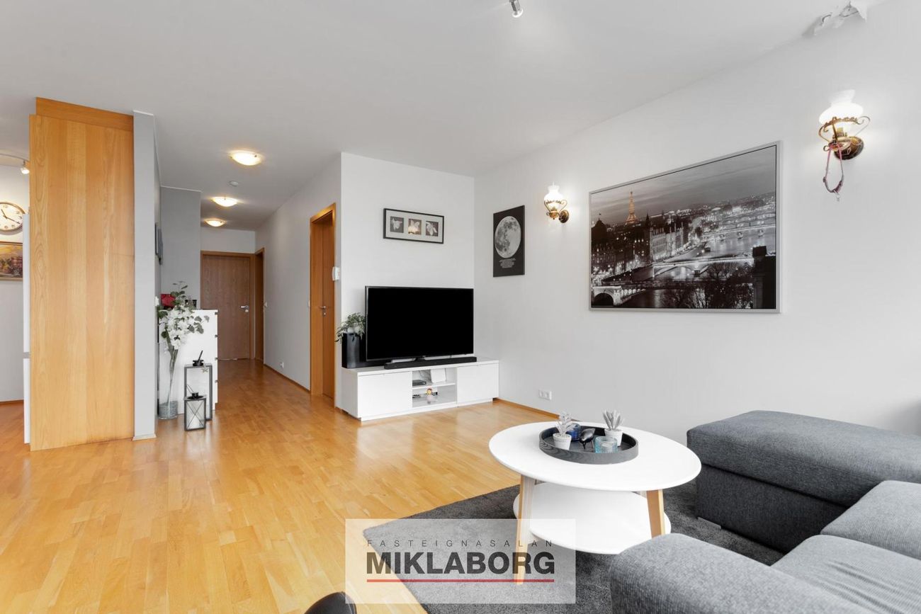 Perlukór 1A, 203 Kópavogur