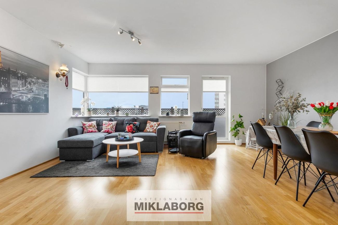 Perlukór 1A, 203 Kópavogur