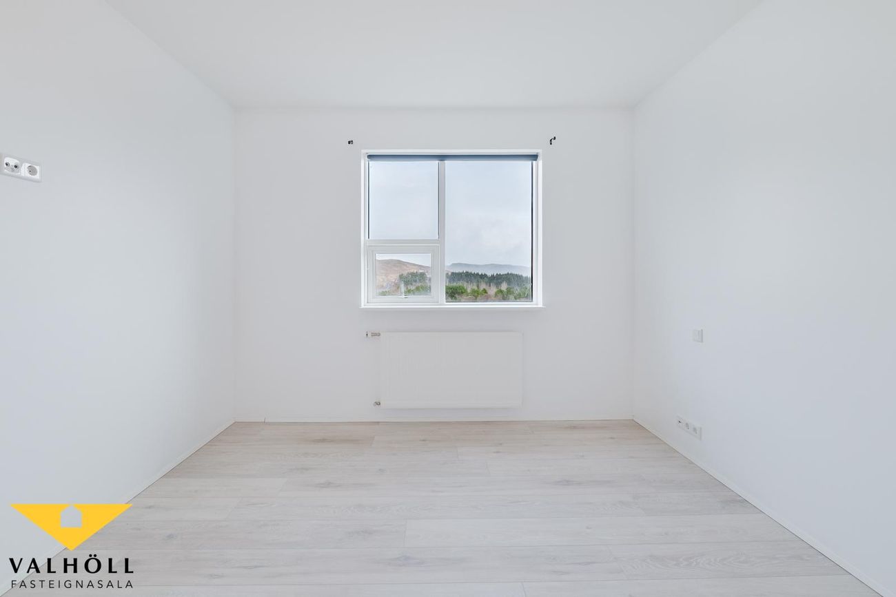Skyggnisbraut 28 26-28, 113 Reykjavík