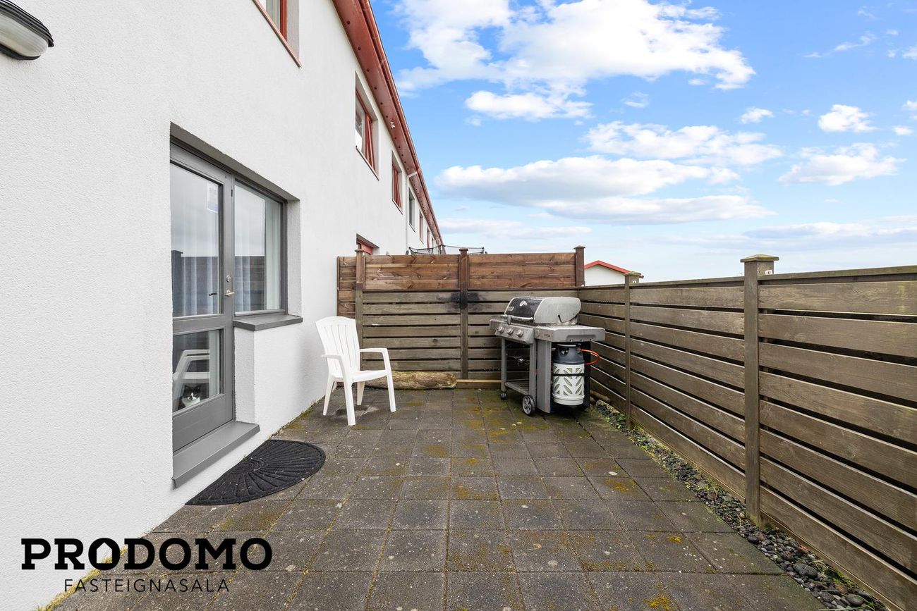 Breiðbraut 672, 262 Reykjanesbær