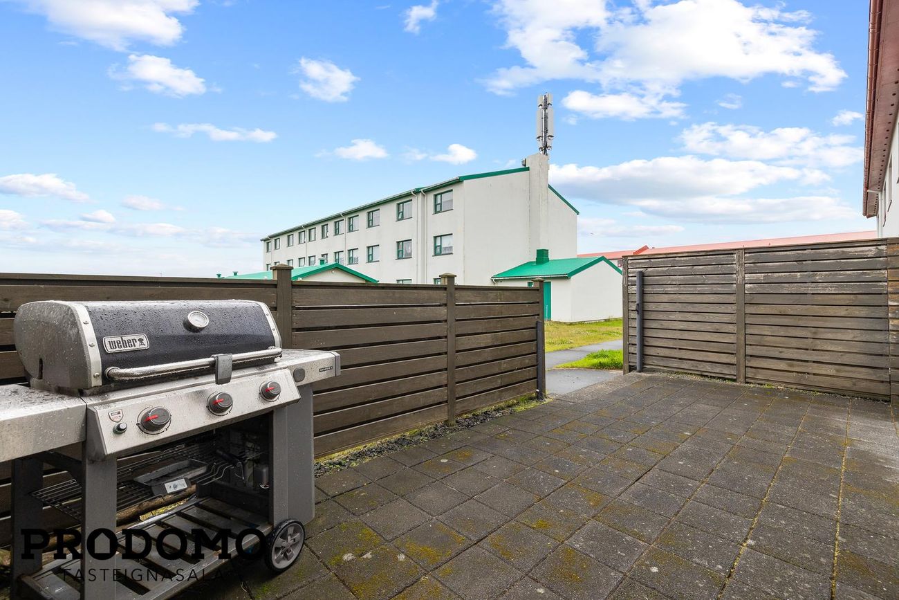 Breiðbraut 672, 262 Reykjanesbær