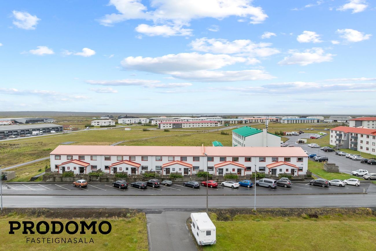 Breiðbraut 672, 262 Reykjanesbær