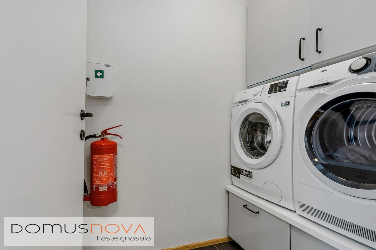 Helluvað 13, 110 Reykjavík