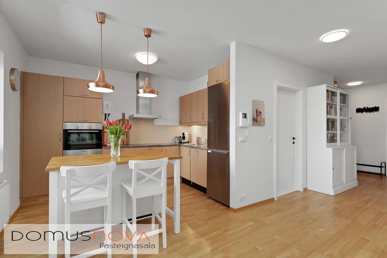 Helluvað 13, 110 Reykjavík