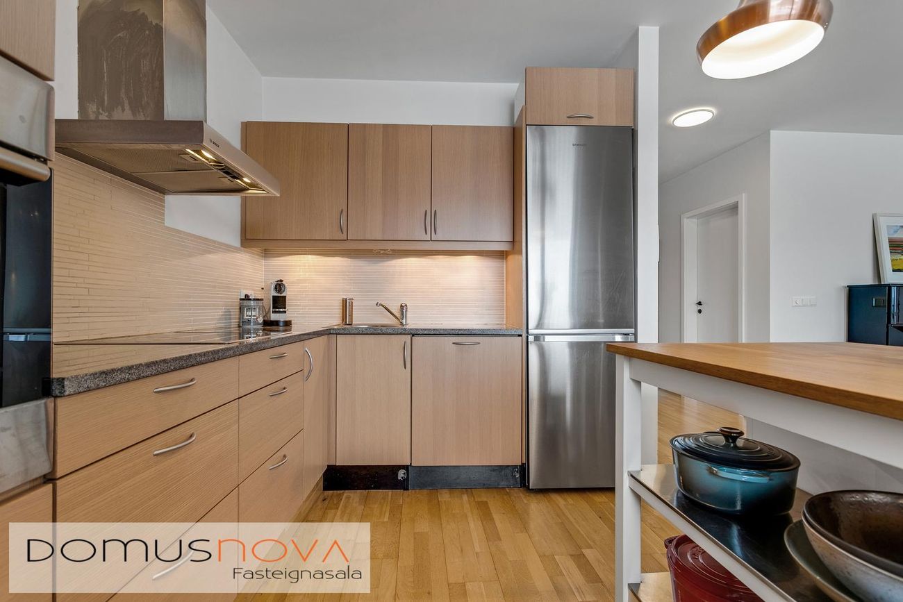 Helluvað 13, 110 Reykjavík