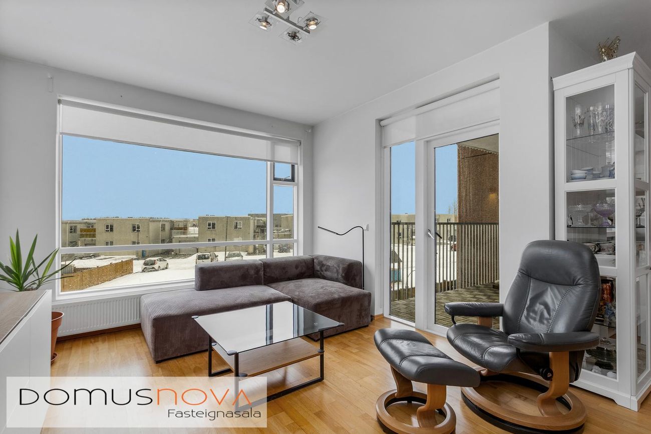 Helluvað 13, 110 Reykjavík